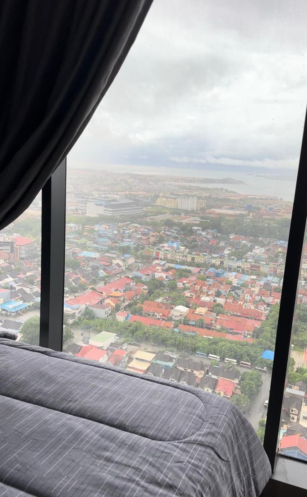 Zahra Sea View Cozy 2bdr Pollux Habibie * Batam